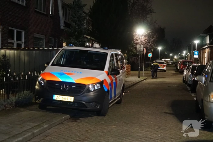 Twee aanhoudingen nadat explosief afgaat bij woning