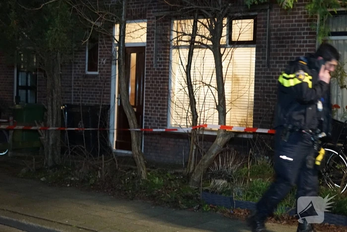 Twee aanhoudingen nadat explosief afgaat bij woning