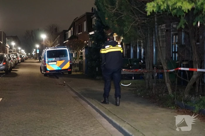 Twee aanhoudingen nadat explosief afgaat bij woning