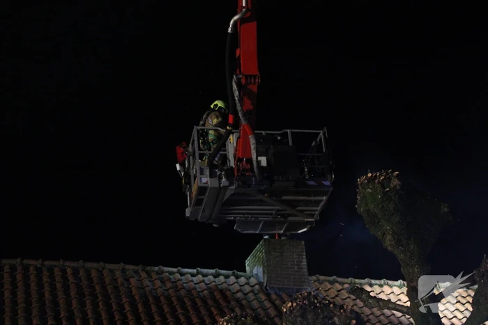 Brandweer ingezet voor een brand in schoorsteen
