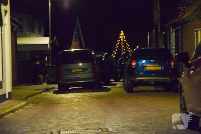Arrestatieteam valt woning binnen na schietpartij