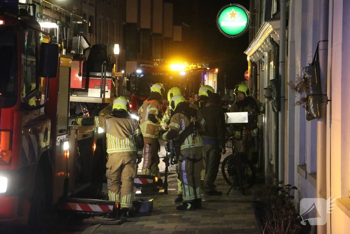 Schoorsteenbrand snel onder controle