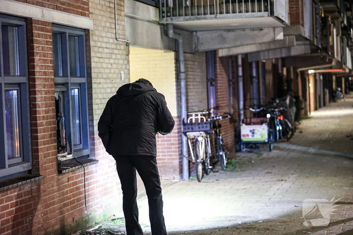 Schade na explosie bij woning