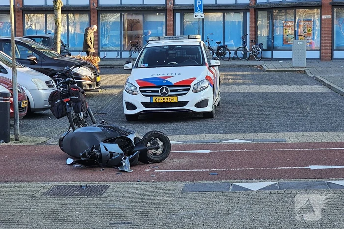 Scooterrijder aangereden door automobilist