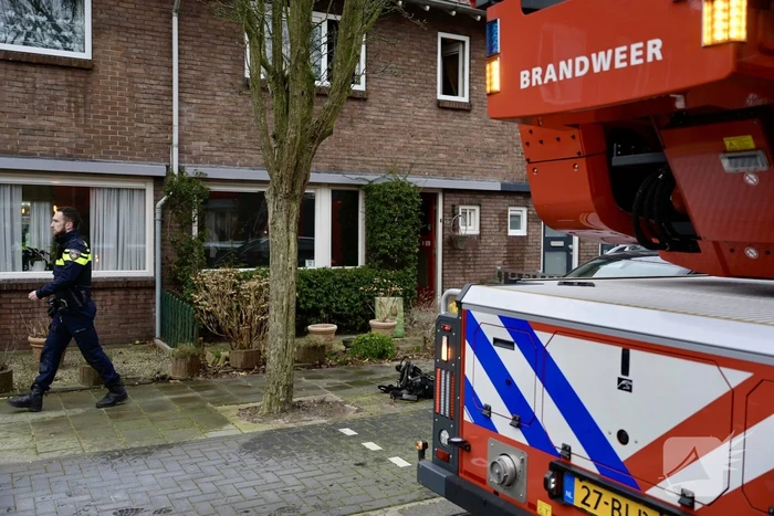 Zwaargewonde bij brand in woning