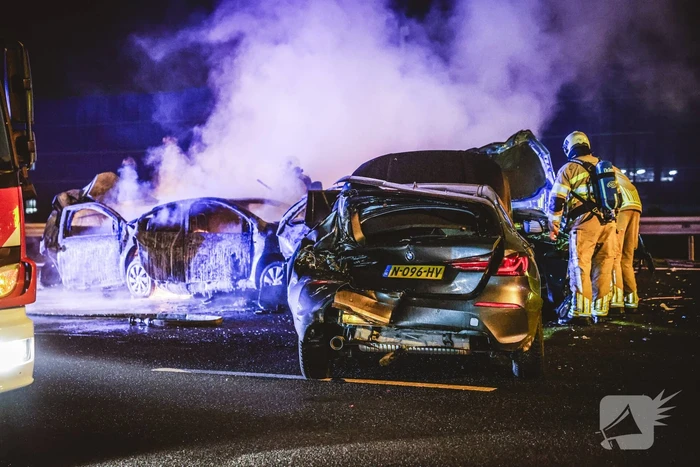 Brand na ernstig ongeval op snelweg