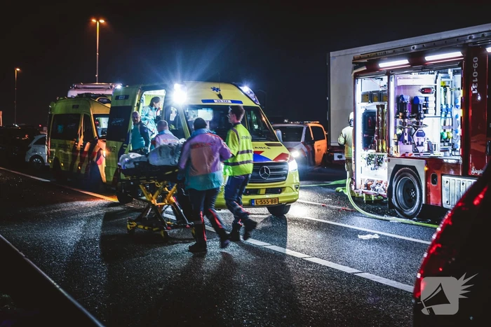 Brand na ernstig ongeval op snelweg