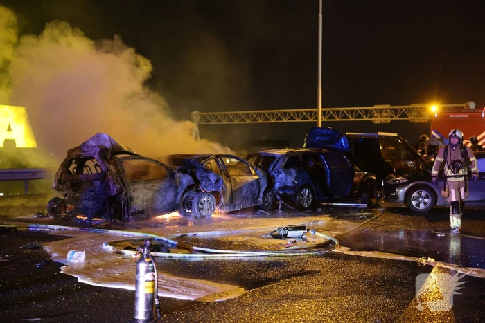 Brand na ernstig ongeval op snelweg