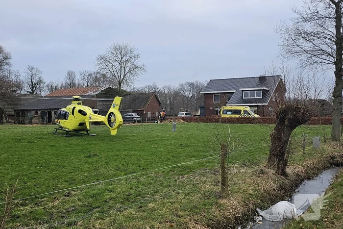 Traumahelikopter ingezet bij noodsituatie in woning