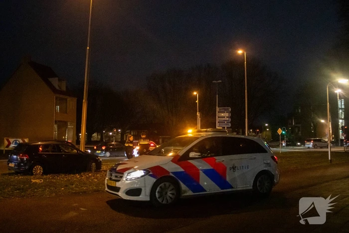 Twee gewonden bij ongeval tussen auto en paal