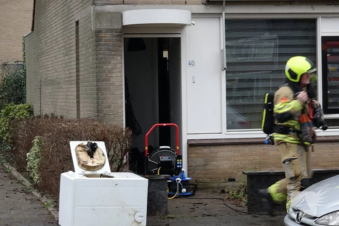 Droger vliegt in brand in woning