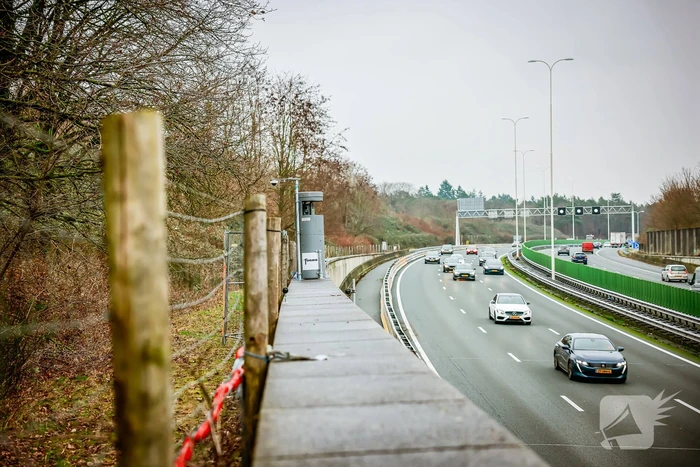 Geavanceerde meetapparatuur geplaatst op Vollenhovetunnel