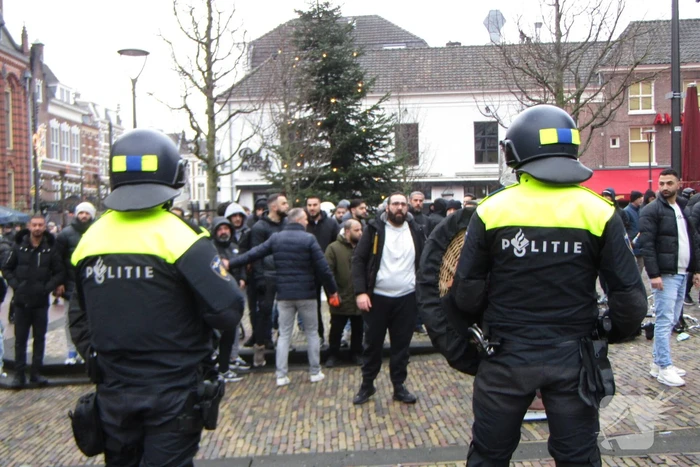 Tegendemonstratie na aankondiging verbranden van Koran