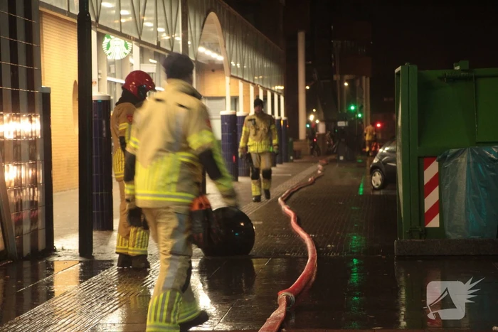 Hevige rookontwikkeling bij grote brand