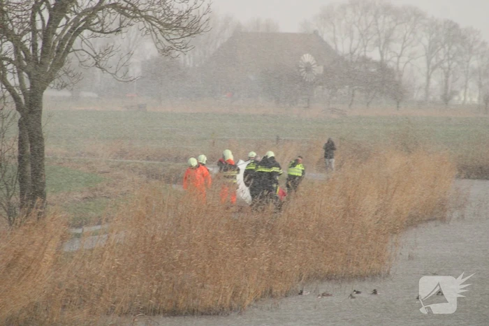 Overleden persoon aangetroffen in water