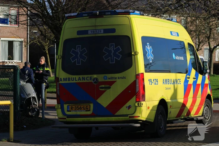 Scooterrijder gewond bij botsing met automobilist