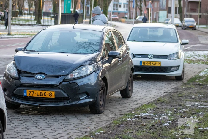 Fikse schade bij aanrijding tussen twee voertuigen