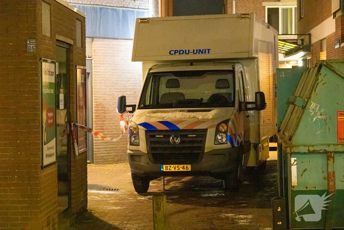 Overleden kind aangetroffen in woning