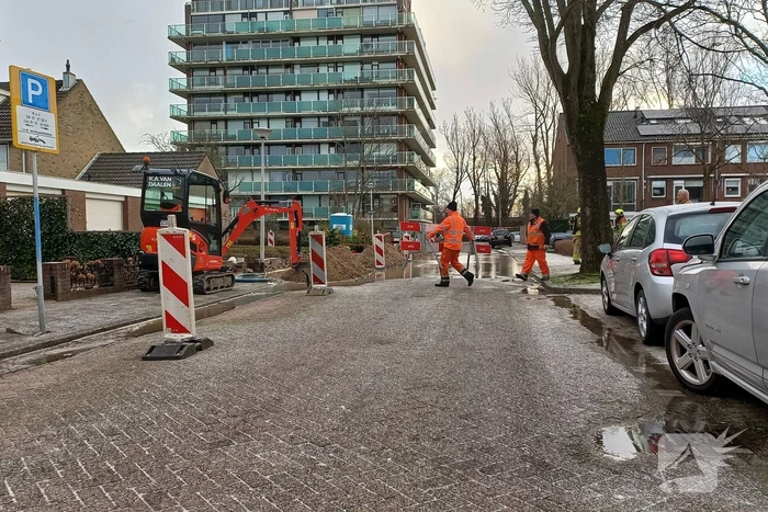 Gas en waterleidingbreuk zorgen voor gevaarlijke situatie