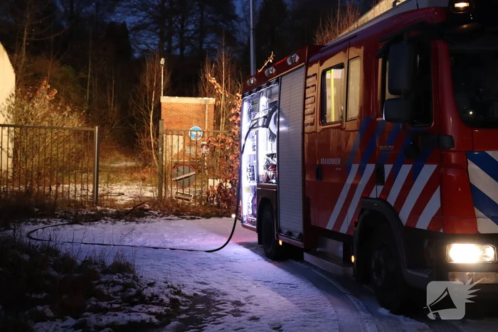 Rookontwikkeling door brand in schuur