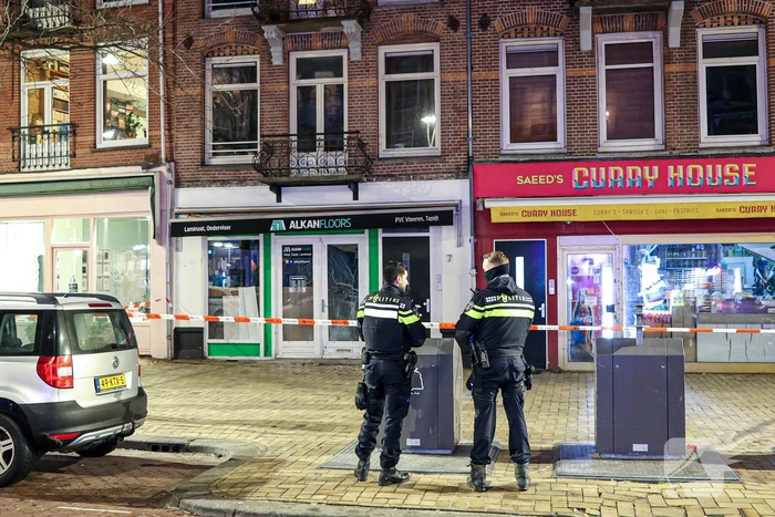 Flinke schade door explosie bij winkelpand