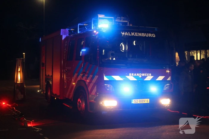 Officiële overdracht van nieuwe tankautospuit