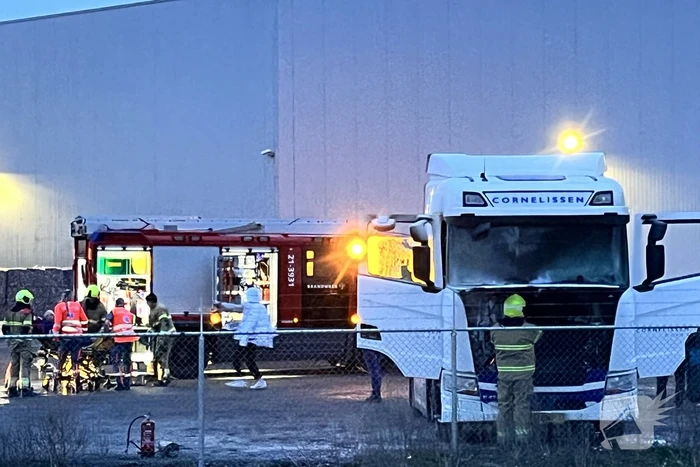 Gewonde bij brand in cabine van vrachtwagen