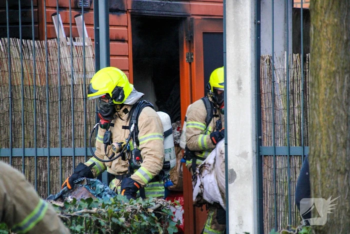 Kortsluiting veroorzaakt felle brand in schuur