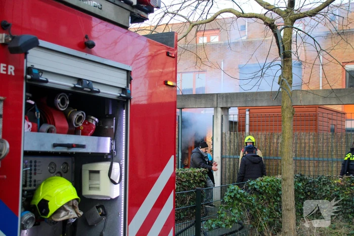 Kortsluiting veroorzaakt felle brand in schuur