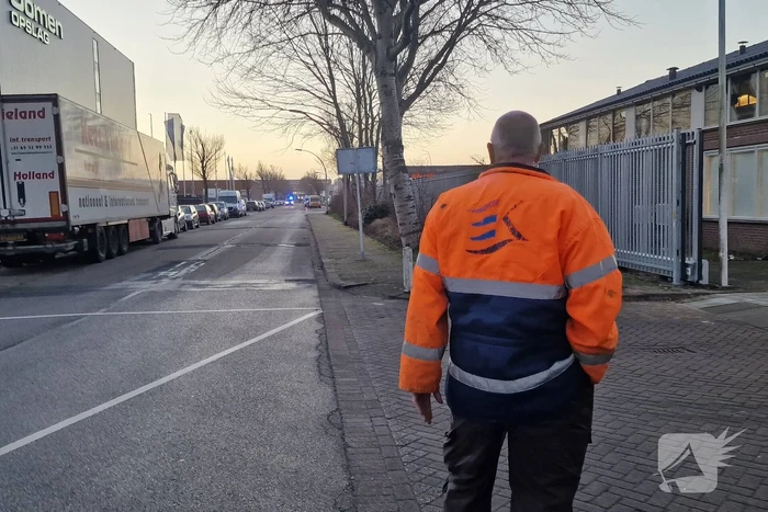 Brandweer ingezet voor brandende container in milieustraat