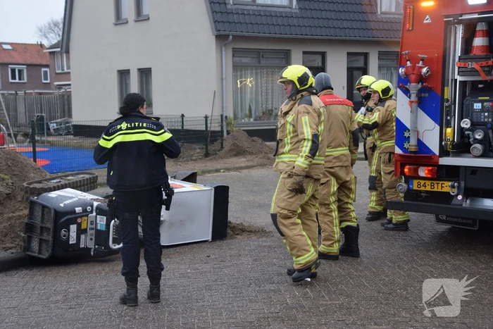 Brandweer ingezet voor rokende mini rupsdumper