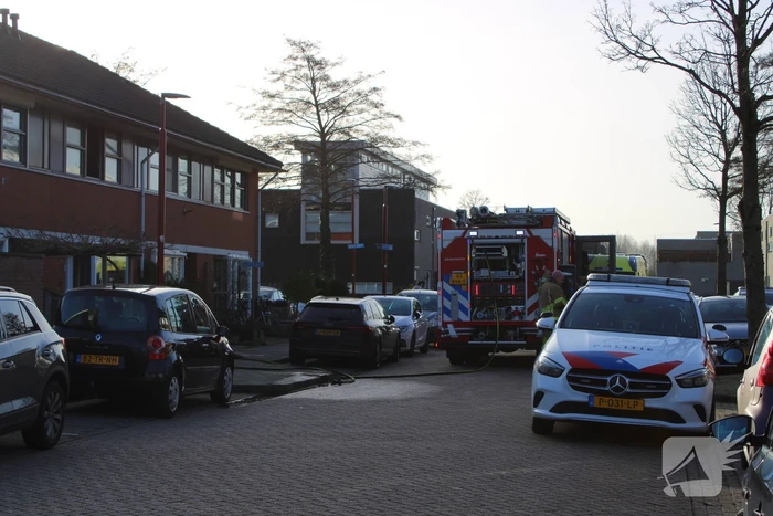 Persoon gewond bij woningbrand