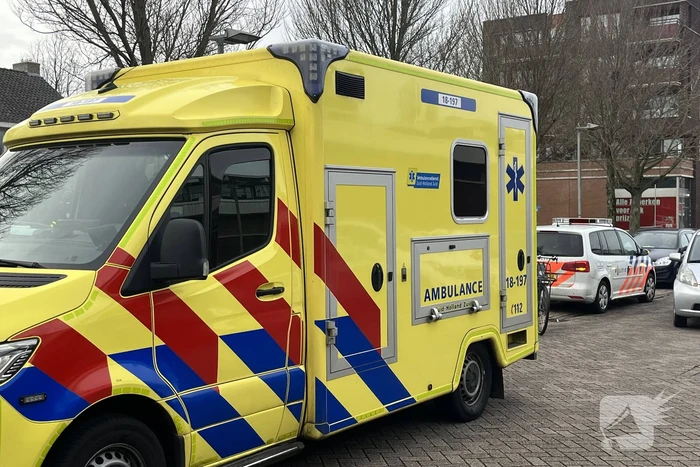 Kind en automobilist botsen