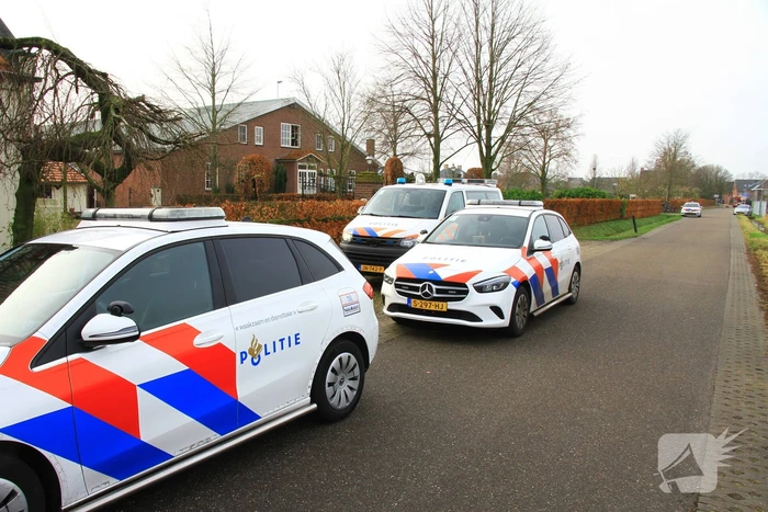 Onderzoek naar aantreffen gewonde bij manege