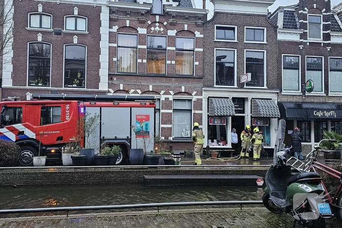 Brandweer ingezet voor rook uit stopcontact
