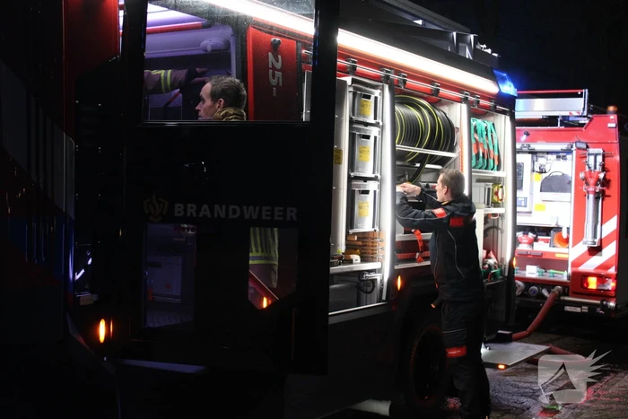 Container op schoolterrein afgebrand