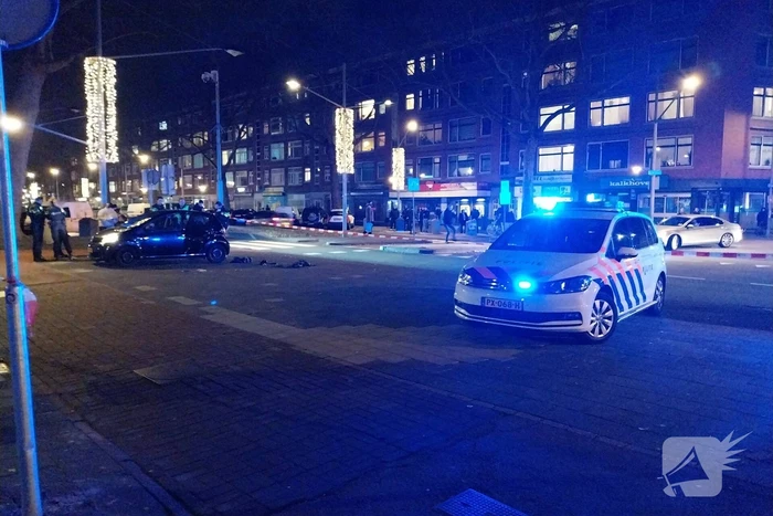 Gewonde bij schietpartij, twee verdachten gevlucht