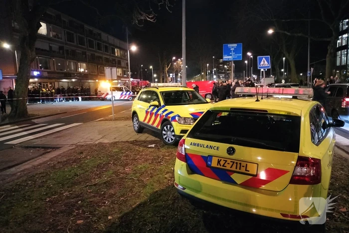 Grote brand uitgebroken na explosie bij appartementencomplex