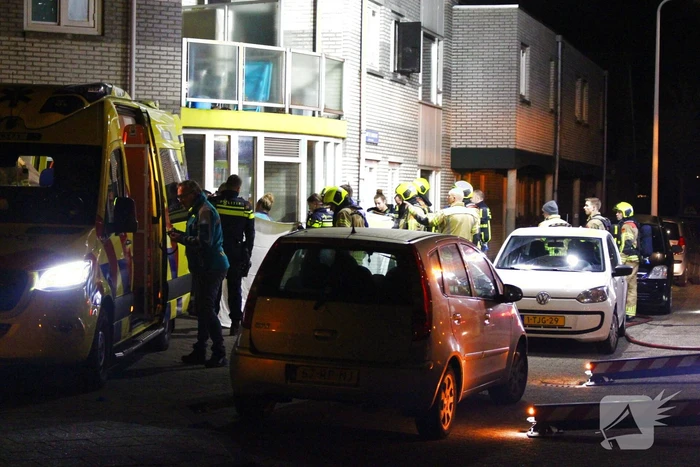 Persoon overleden bij woningbrand
