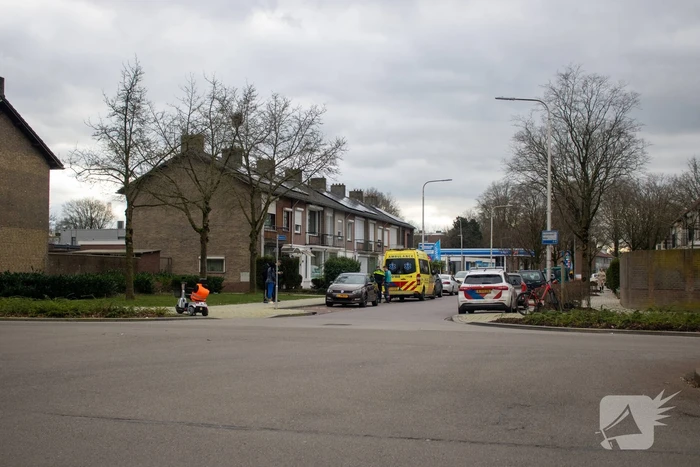 Botsing tussen scootmobiel en auto