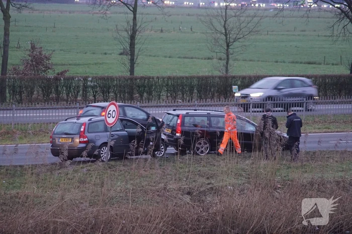 Schade bij ongeval tussen twee auto's