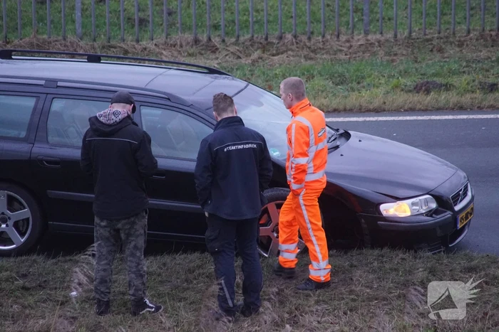 Schade bij ongeval tussen twee auto's