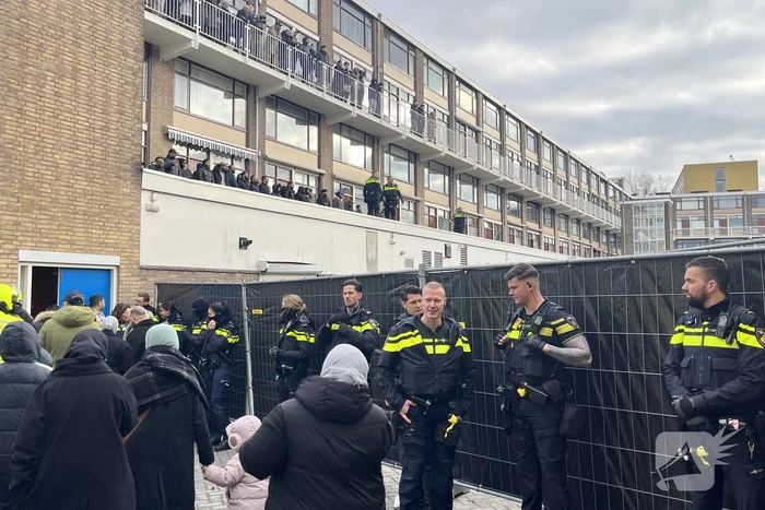 Familieleden willen rampplek bestormen