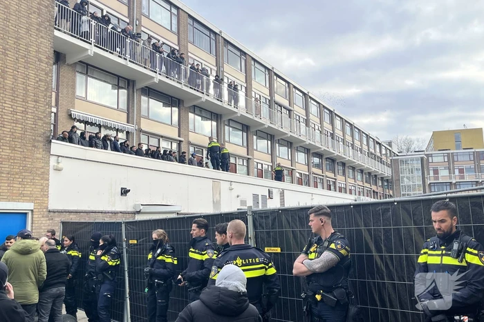 Familieleden willen rampplek bestormen