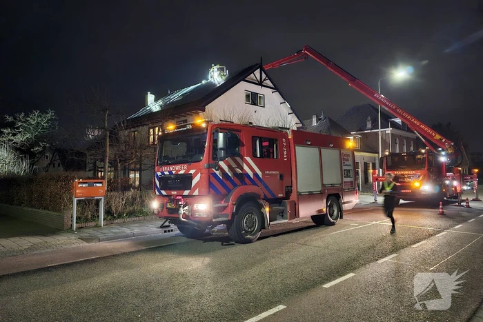 Brand in schoorsteen van vrijstaande woning