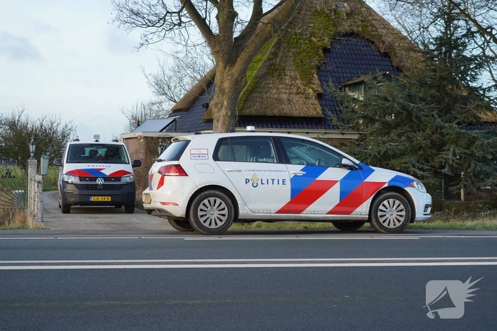 Hennepkwekerij aangetroffen in garageboxen