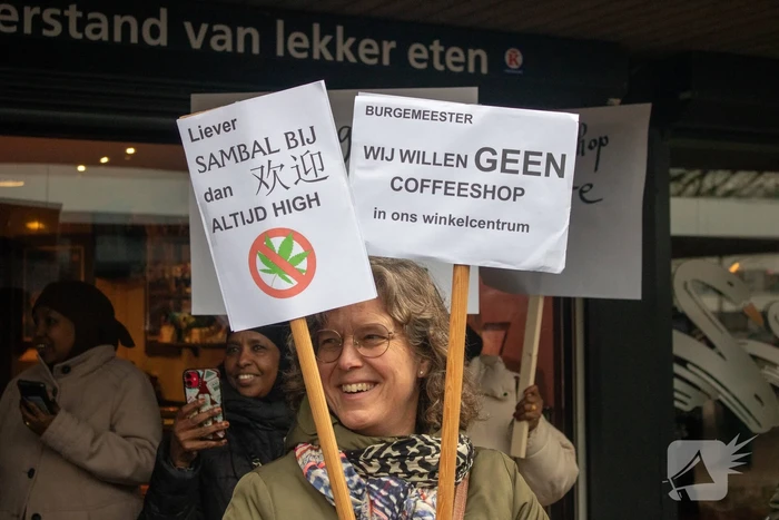 Demonstratie tegen komst coffeeshop
