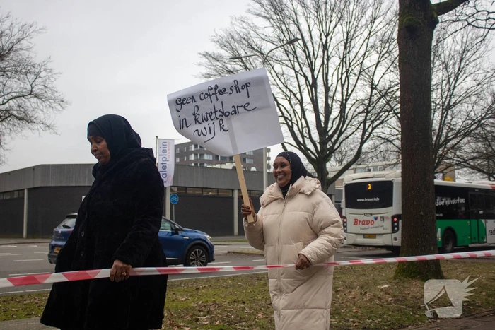 Demonstratie tegen komst coffeeshop