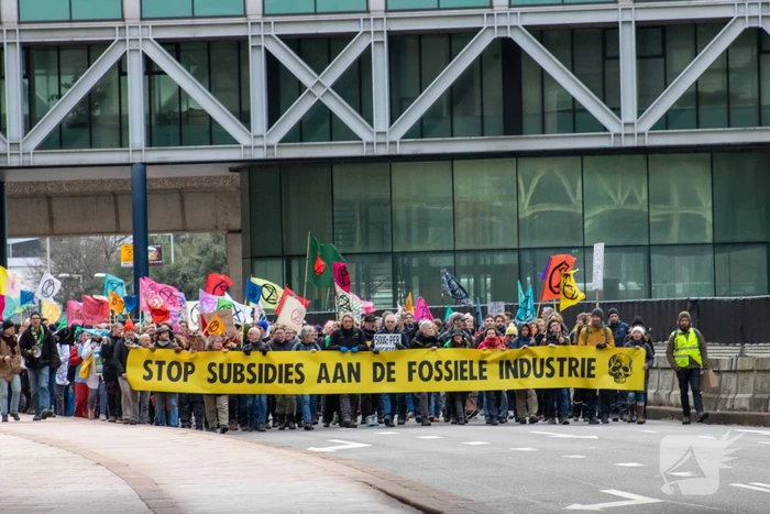 Massale politie-inzet bij demonstratie Extinction Rebellion