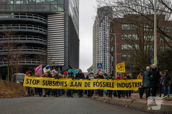 Massale politie-inzet bij demonstratie Extinction Rebellion